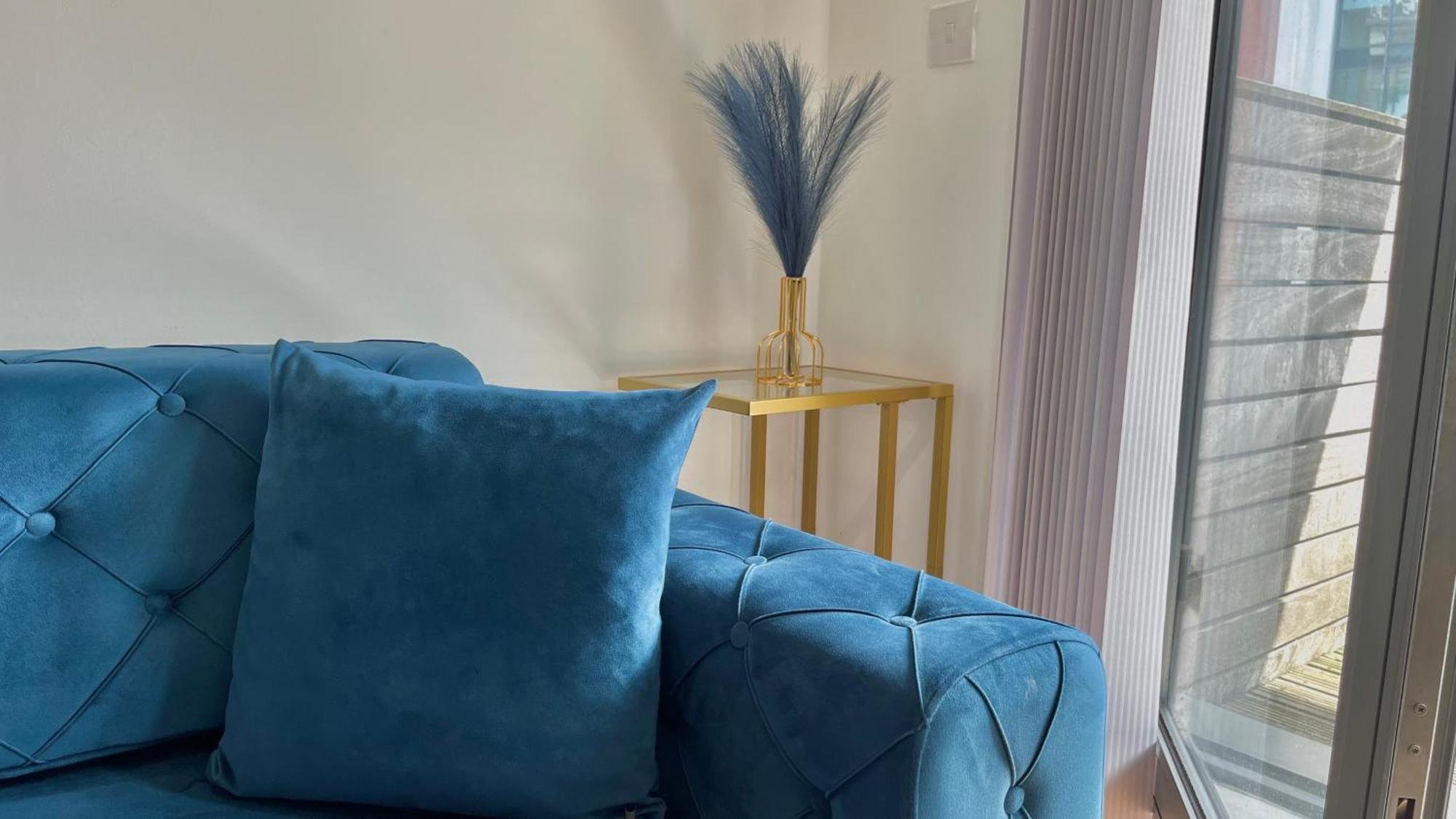 Apartment Centre 1 Bedroom Cozy - With Balcony